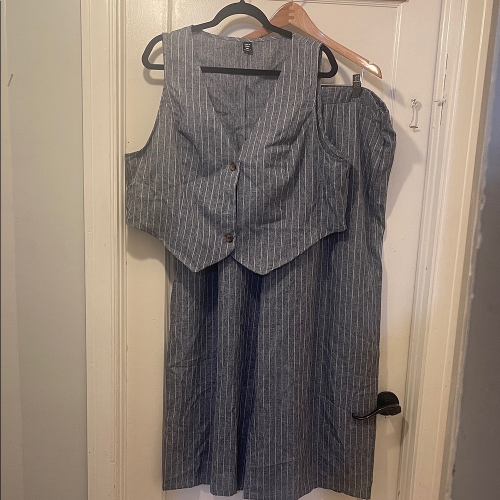 94. Gray Pinstripe Midi Pants and Vest Set